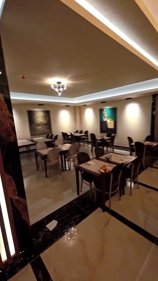 Pansionska sala – stolovi za obroke